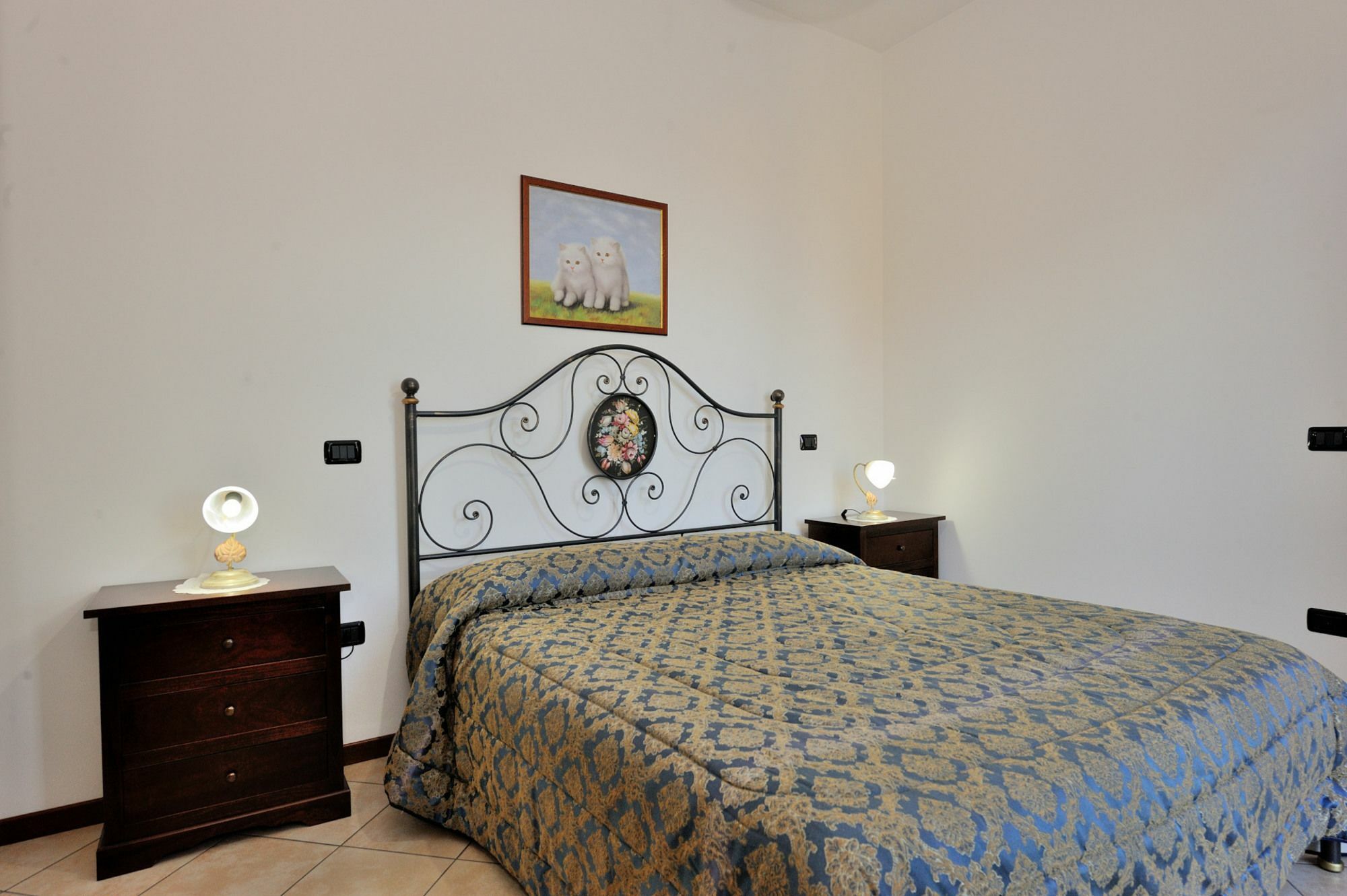 Agriturismo Stovali Da Lustrinu Protte Exterior foto